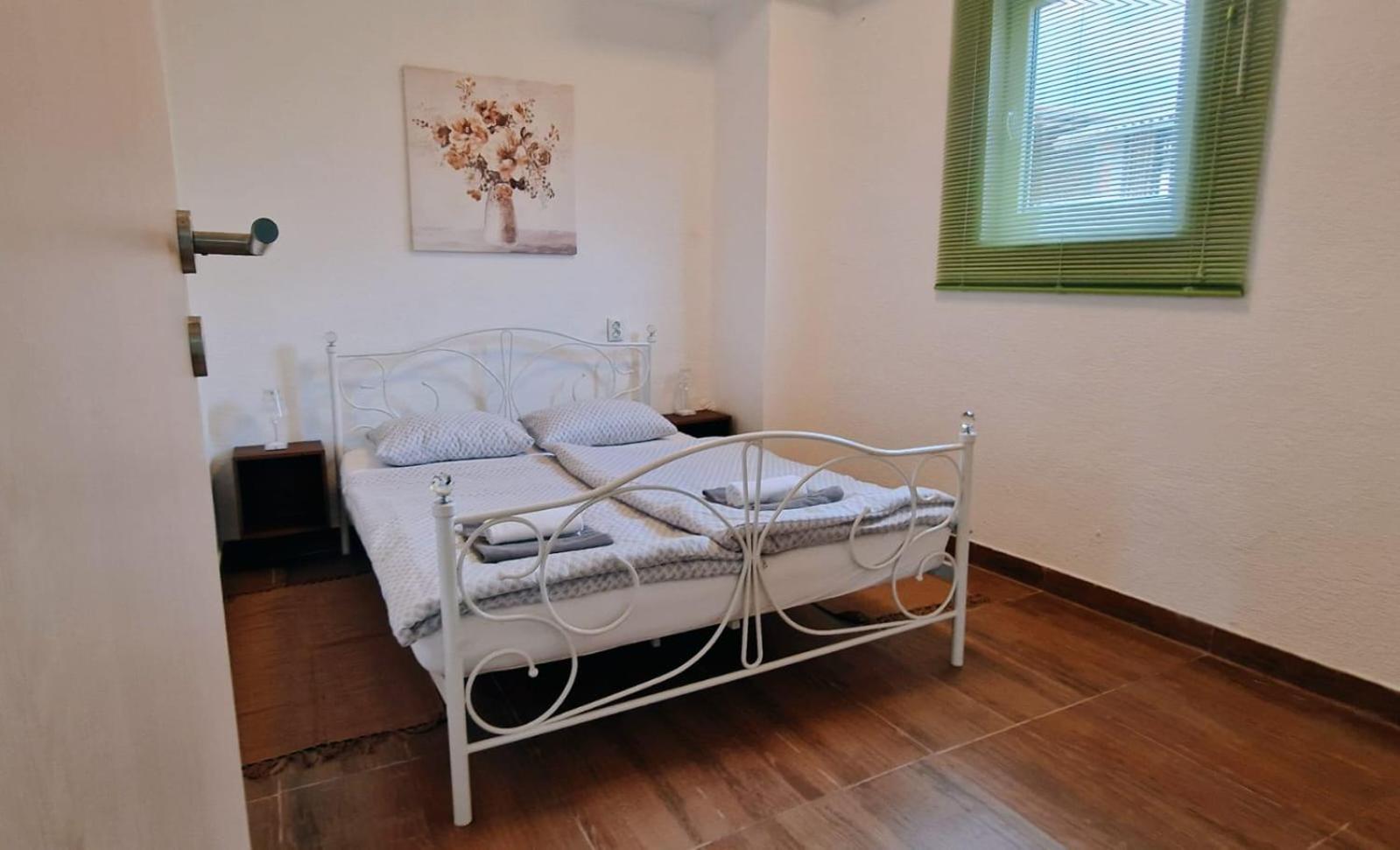 Apartman Lena Tusilovic Ngoại thất bức ảnh