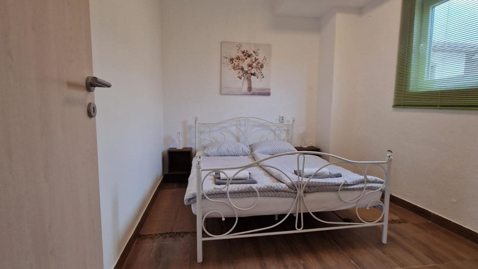 Apartman Lena Tusilovic Ngoại thất bức ảnh