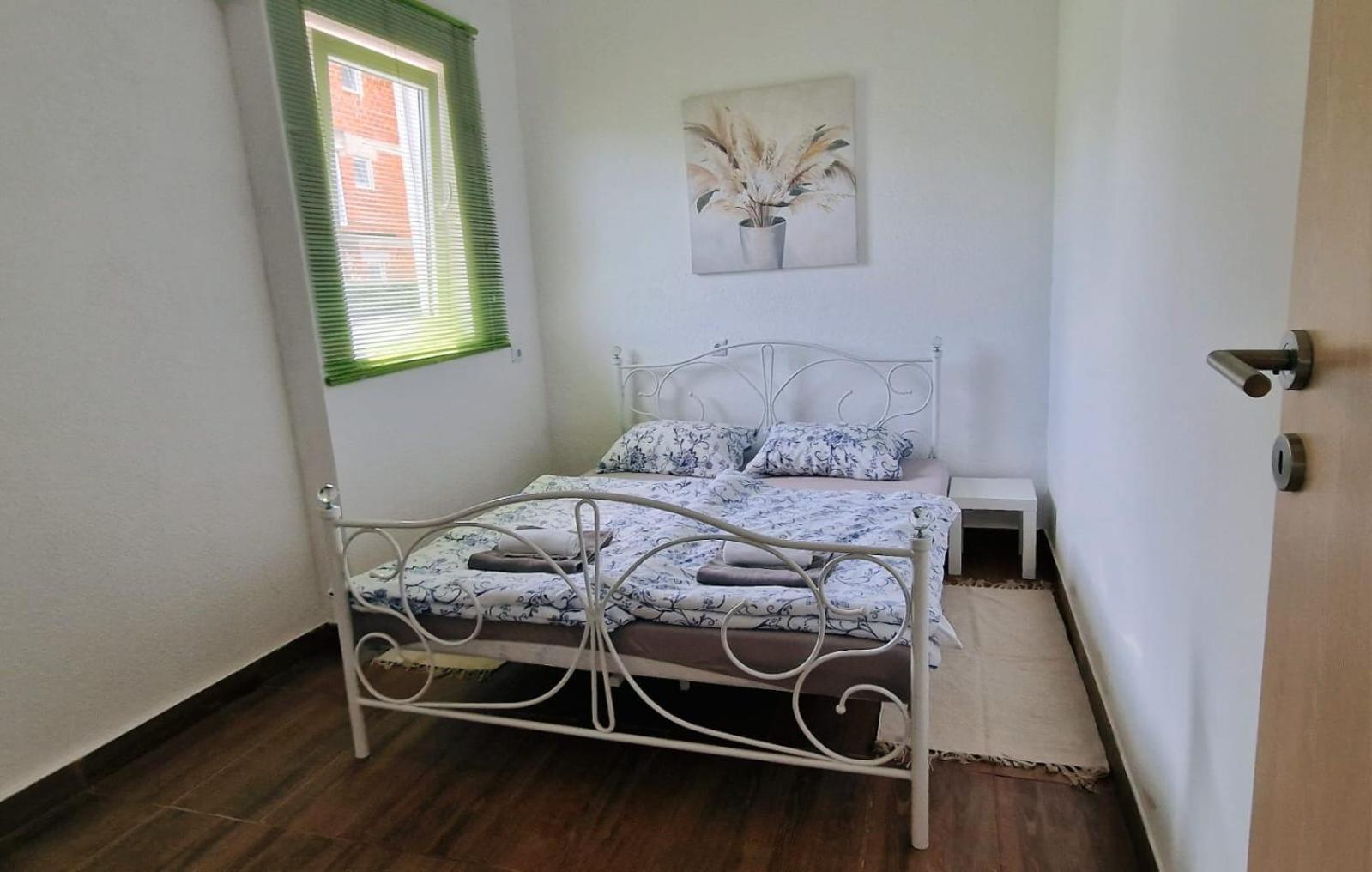 Apartman Lena Tusilovic Ngoại thất bức ảnh