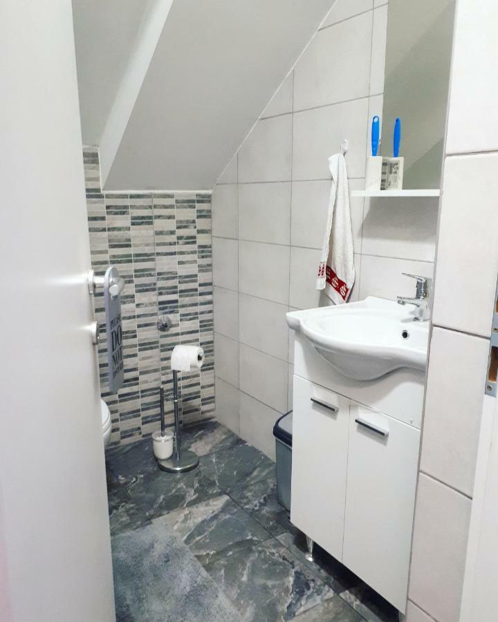Apartman Lena Tusilovic Ngoại thất bức ảnh