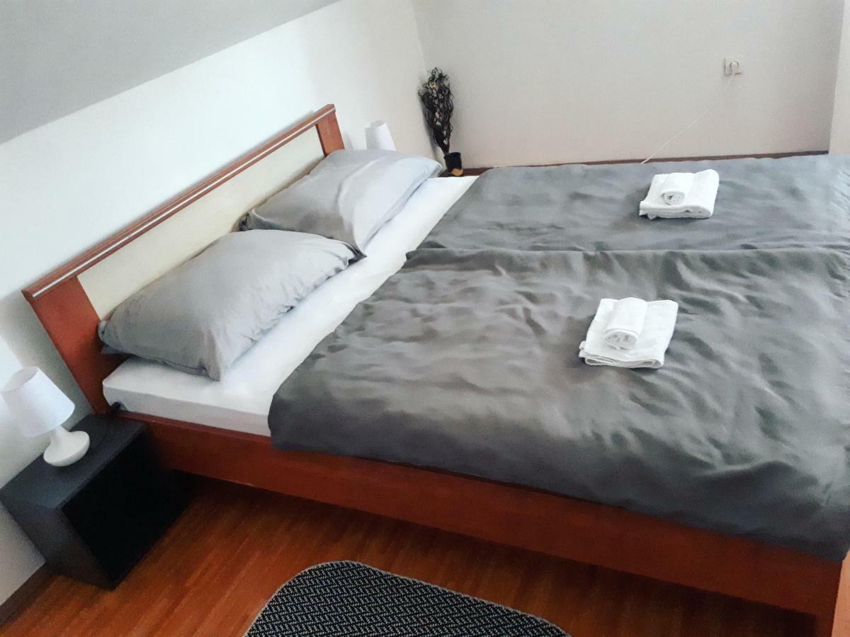 Apartman Lena Tusilovic Ngoại thất bức ảnh